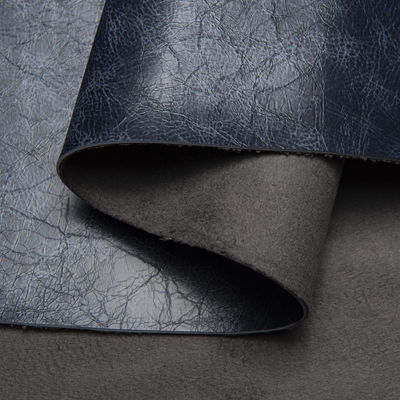 부드러운 손감각 1.5-2.5mm 스웨이드 뒷받침 오일 벡스 미친 말 가죽 소파 시트백을위한 PVC 인위 가죽