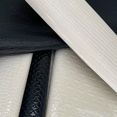 PVC 합성 가죽 전화 케이스 가구 공예품 반짝이는 빛나는 엠보스 스타일 뻗기 기능으로 소파에 대한 방수 배열